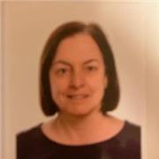 Profesora titulada con mucha experiencia.
Lenguaje española e inglés.